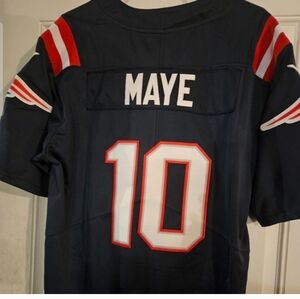 New England Patriots Navy Football Jersey with MAYE Name & Red-Trimmed White 10